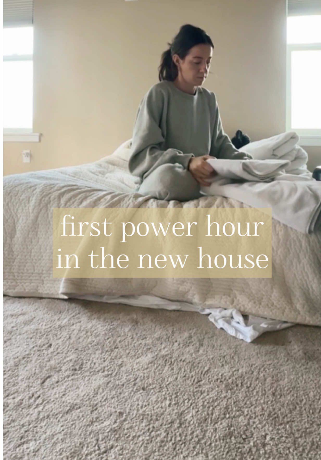 First power hour in the new house! So freaking excited to get our stuff tomorrow so we can finally settle in 🥹❤️ #sahm #cleanwithme #powerhour #newhome #moving
