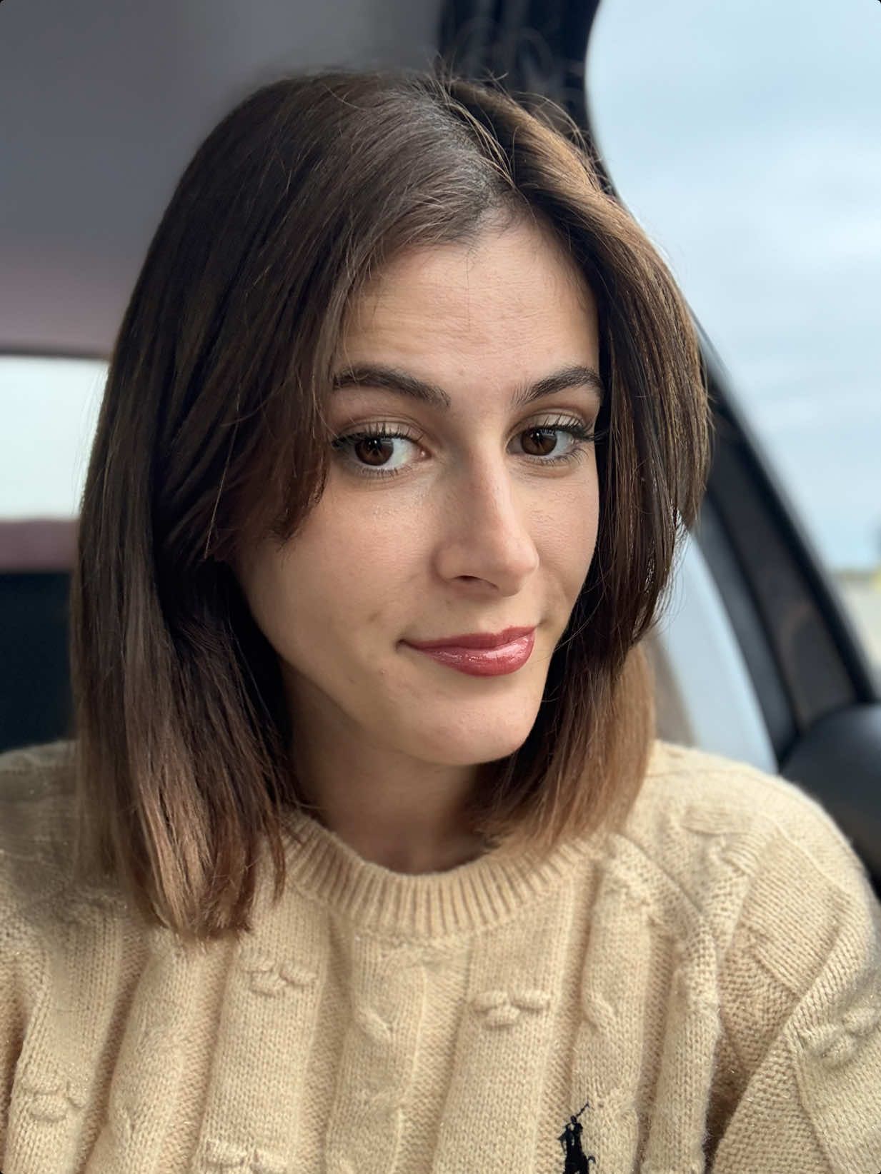 Cette trend est magnifique 🤣 je leur ai fait croire que c’était @SARA’H pour l’Eurovision #sarahcover #trend #pourtoii #fyp #humour 