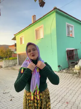 Anneeeeee çekemediiimm Gine 😅🥹