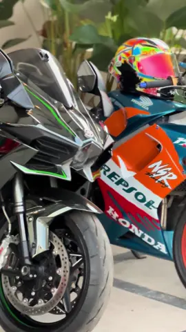 TIM NINJA atau TIM HONDA ?? . #hondansr #nsr150sp #ninjah2 #kawasakih2 #ninjakawasaki 