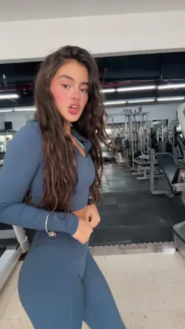 Quien se une al trend de la canción del @El BOGUETO??? Los estaré viendo👀👀👀