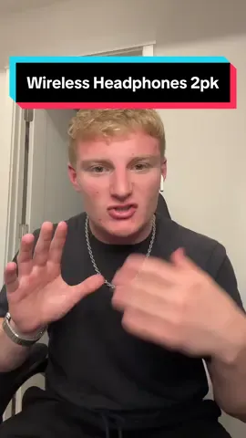 Have you ever seen 2 pairs in 1? #tiktokshop #tiktokshopfinds #job #headphones #wirelessearbuds 