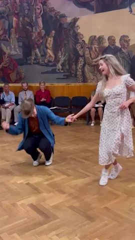 وقت السعادة أسعد نفسك بنفسك  #حركة #انغام_عشق_لاينتهي #♡  #مسائكم #الجملو____🖤😎  مساء غروب الشمس سعادة القلب في المساء 