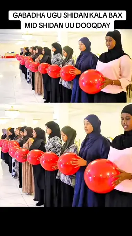 GABADHA UGU SHIDAN KALA BAX MID SHIDAN UU DOOQDAY