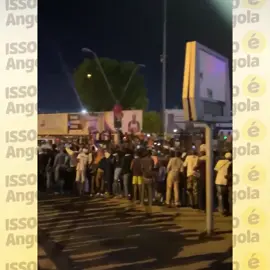 População de Luanda recebe o jogador Leonel Messi e a seleção da Argentina com gritos de alegria. #fy #tiktok #messi #angola #leomessi 