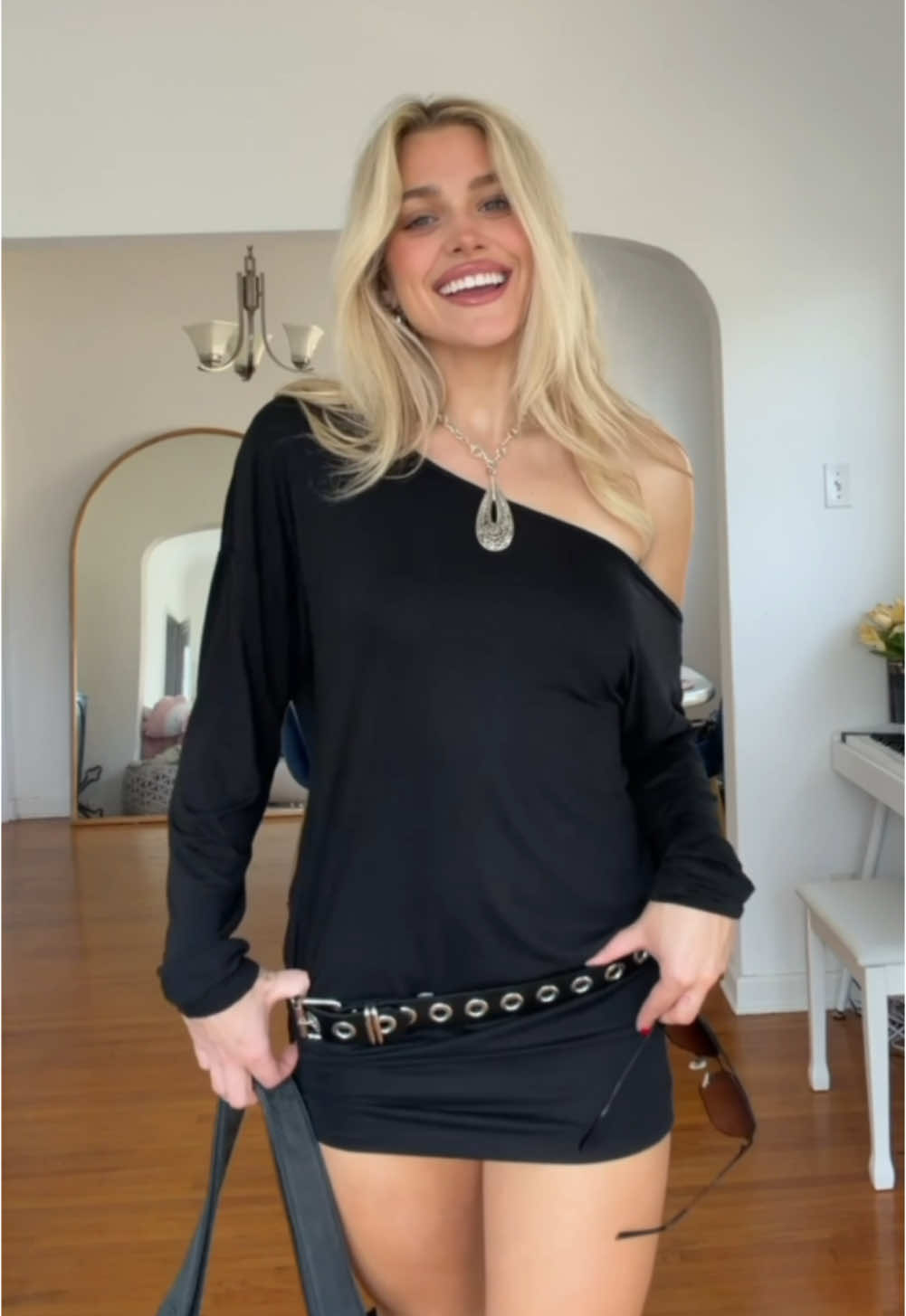 Casual Thursday night fit @MOTEL #motelrocks 🖤