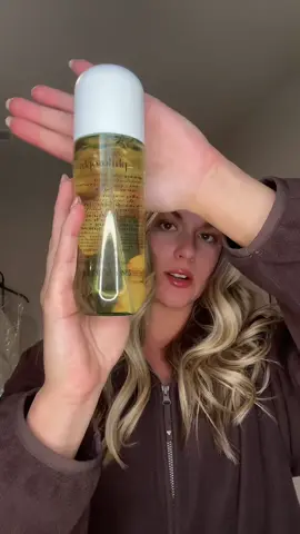 such a yummy scent for the holidays! @philosophy #lovephilosophy #bodymist #fragrancetok #gifted 