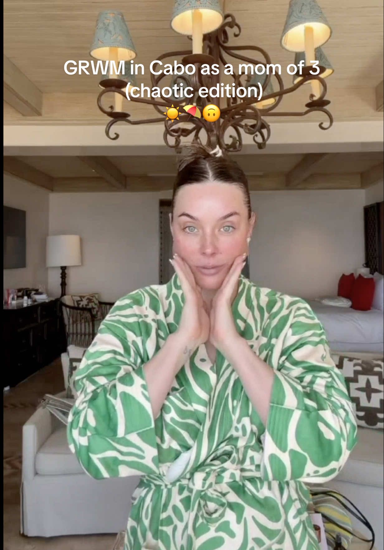 The skincare routine is down to a science to be as seamless & efficient as possible! #grwm #MomsofTikTok #skincareroutine #sunprotection #skincaretips 