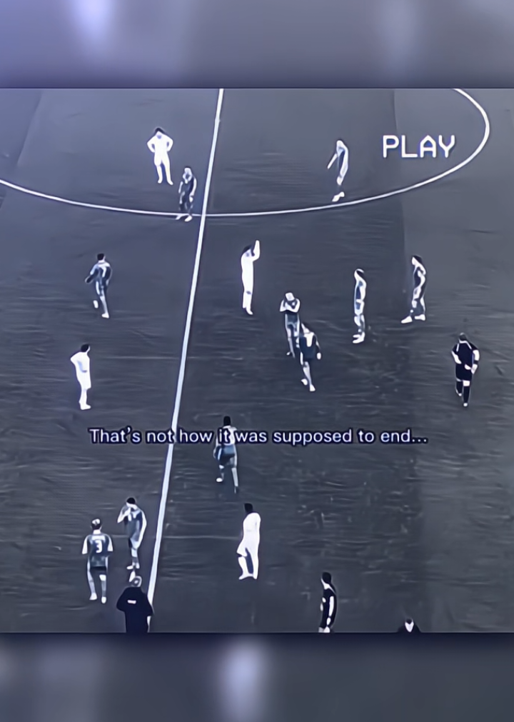 Nooo 😭💔 #cristianoronaldo #redcard #portugal #footballtiktok #fyp 