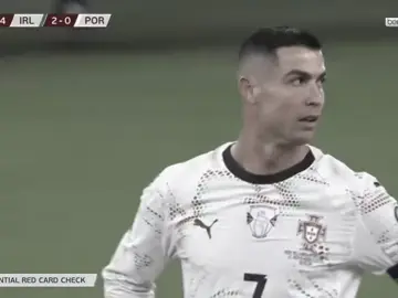 طرد رونالدو 😓. #كرستيانو_رونالدو #aaaaaaaaaaaaaaaaaaaaaaaaaaaaaa #اكسبلاورexplore #لايكاتكم 