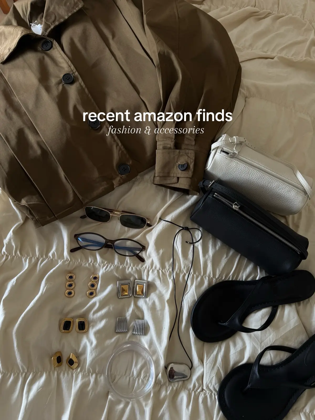 Some of my favorite accessories/shoes/clothes from this month🤍  you can find all of them on my storefront under “as seen on tik tok” 🫶🏼 #amazonfinds #amazonfashionfinds #amazonfashionhaul #amazonaccessories #amazonchicfinds 