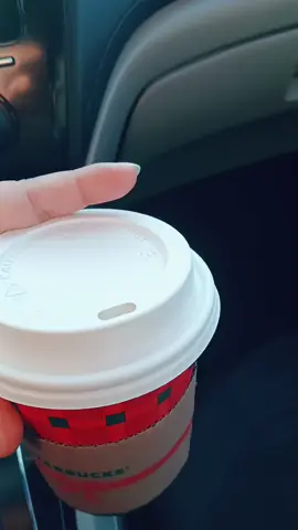 corre a Starbucks vasos gratis 🥰🥰🥰