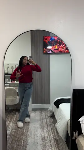 Un buen espejo siempre hace la diferencia 😍 aprovechen ese black Friday sale lo antes posible!!! #fullbodymirror #bigmirror #archmirror 