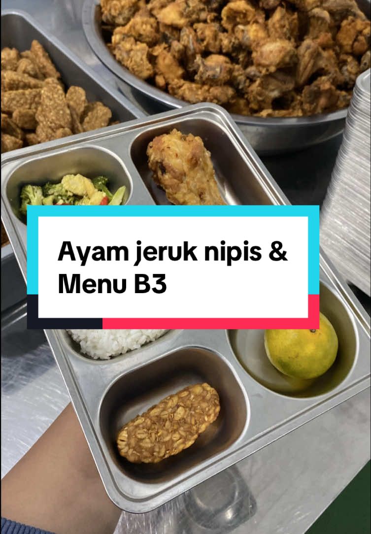 Demi adik-adik abang siapin 😎 #mbg #BGN #makananbergiziseimbang 