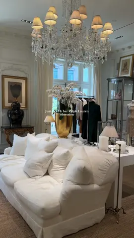 Just the best American designer of all time 🇺🇸