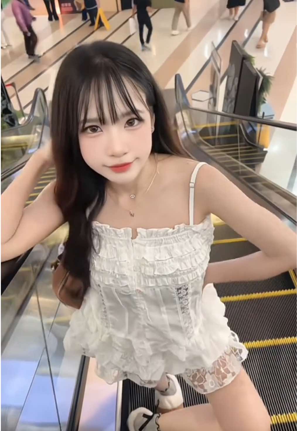 ดูท่ายืน!! 😛