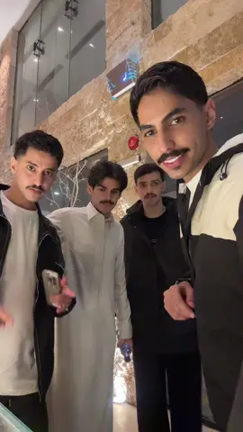 واضح اني غاصبهم 🤣 #explore #احمد_العتيبي @حمد العتيبي @عبدالعزيز الحارثي @سلمان بن ملهي 