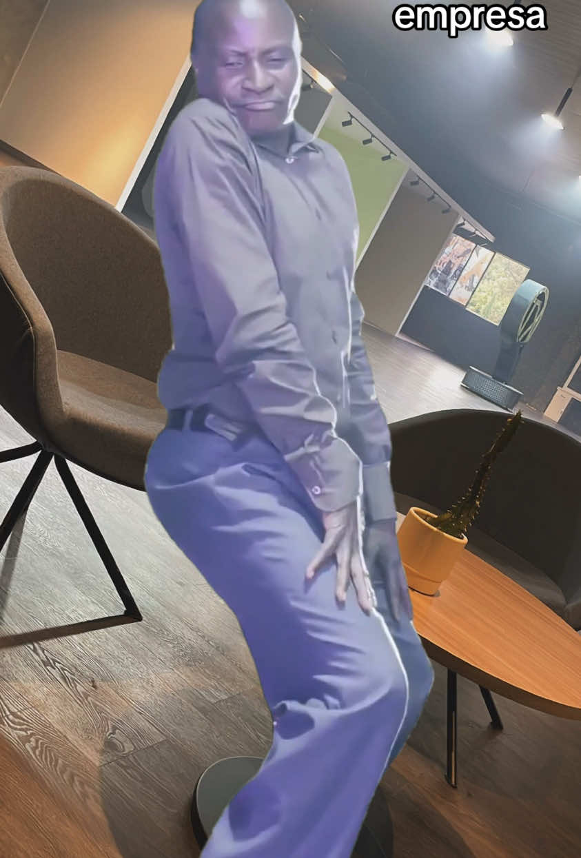 😂😂 #MemeCut #meme #findeaño #fiestafindeaño 