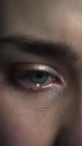 Nós braços de um anjo … 🪽 🎵 Sarah McLachlan - Angel #angel #cidadedosanjos #sarahmclachlan #musicatriste #tradução 