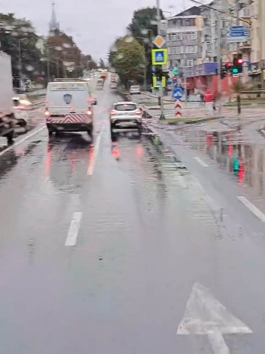 Nu ne oprim,  merg încet 😅