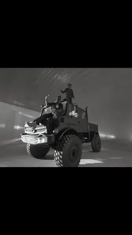 New one from the king. PUT IT ON GOD🔥🔥💨💨@Sarkodie @AlorG #KingSark #legendary #putitongod #alorg 