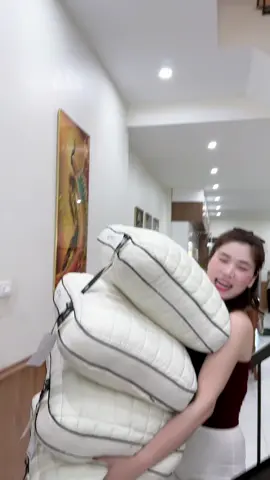 Ngáo giá hay sao rồi quang ơi…#xuhuong #gối #goingu #goibongbonglighthouse #ngocanann 