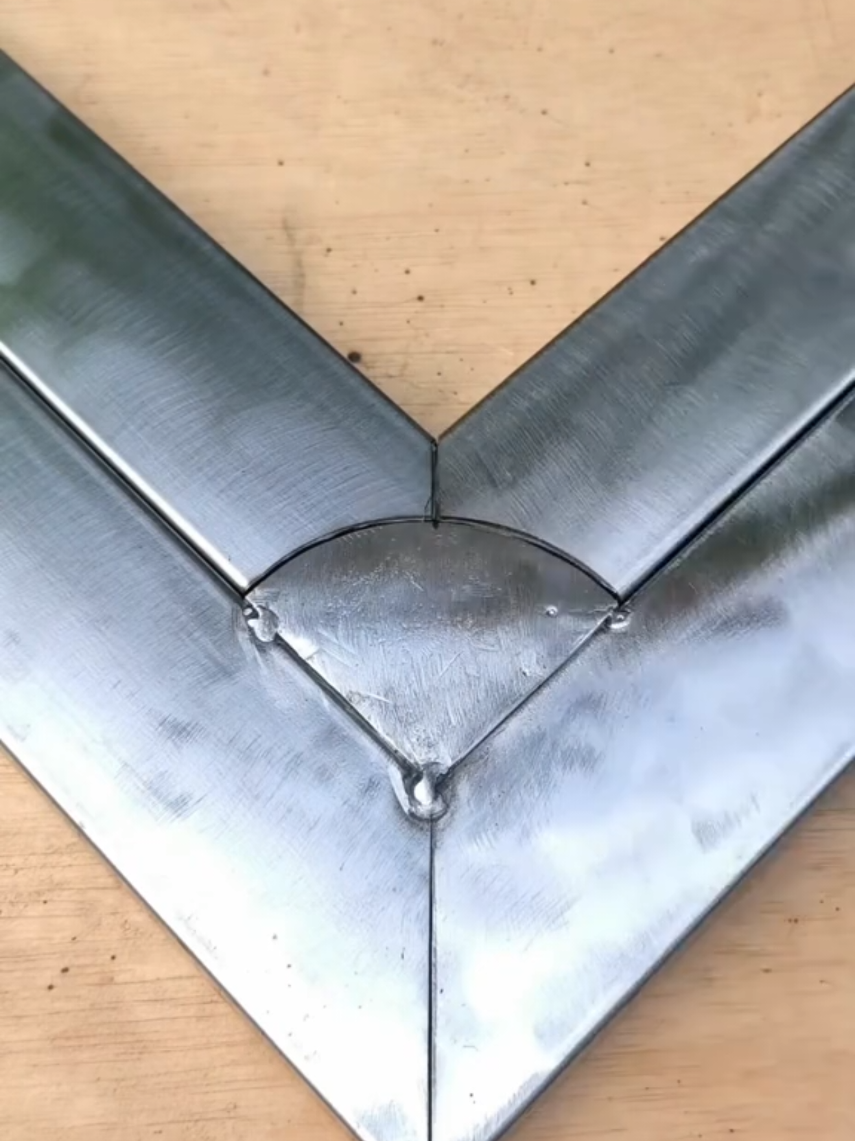 hollow metal corner cutting trick #welding #art #cutting #reelsfb 