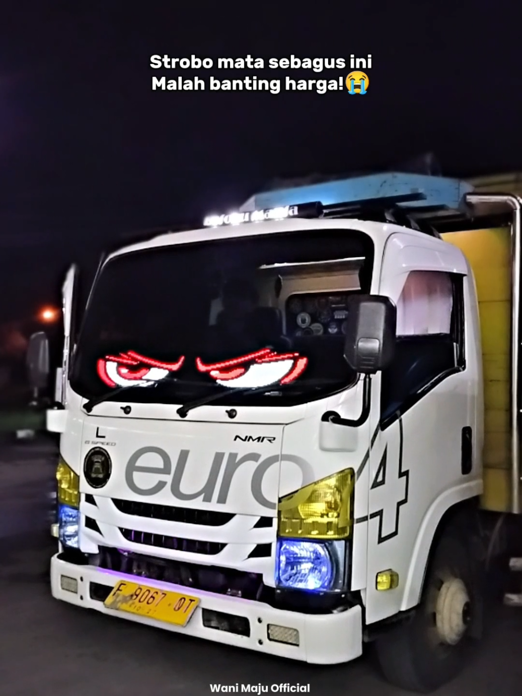 Strobo Mata P5 RGB☑️ Universal bisa di 12volt & 24volt✓  ready Semua Ukuran mulai dari:  > 30CM Sampai 200CM✓  > Tinggi 18CM✓   > Ketebalan 3CM✓  Bisa lengkung menyesuaikan  dengan bentuk kaca✓              ⬇️⬇️⬇️ Bagi yang belum paham  cara penyetinngan dan  Pemasangan nya langsung  komen aja nanti saya  bantu sampai bisa🙏  #strobo #strobomata   #strobomatakedip   #hino500 #lampuvariasi 