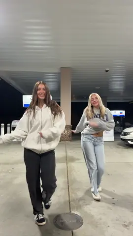 reach my telephone @Adalyn 