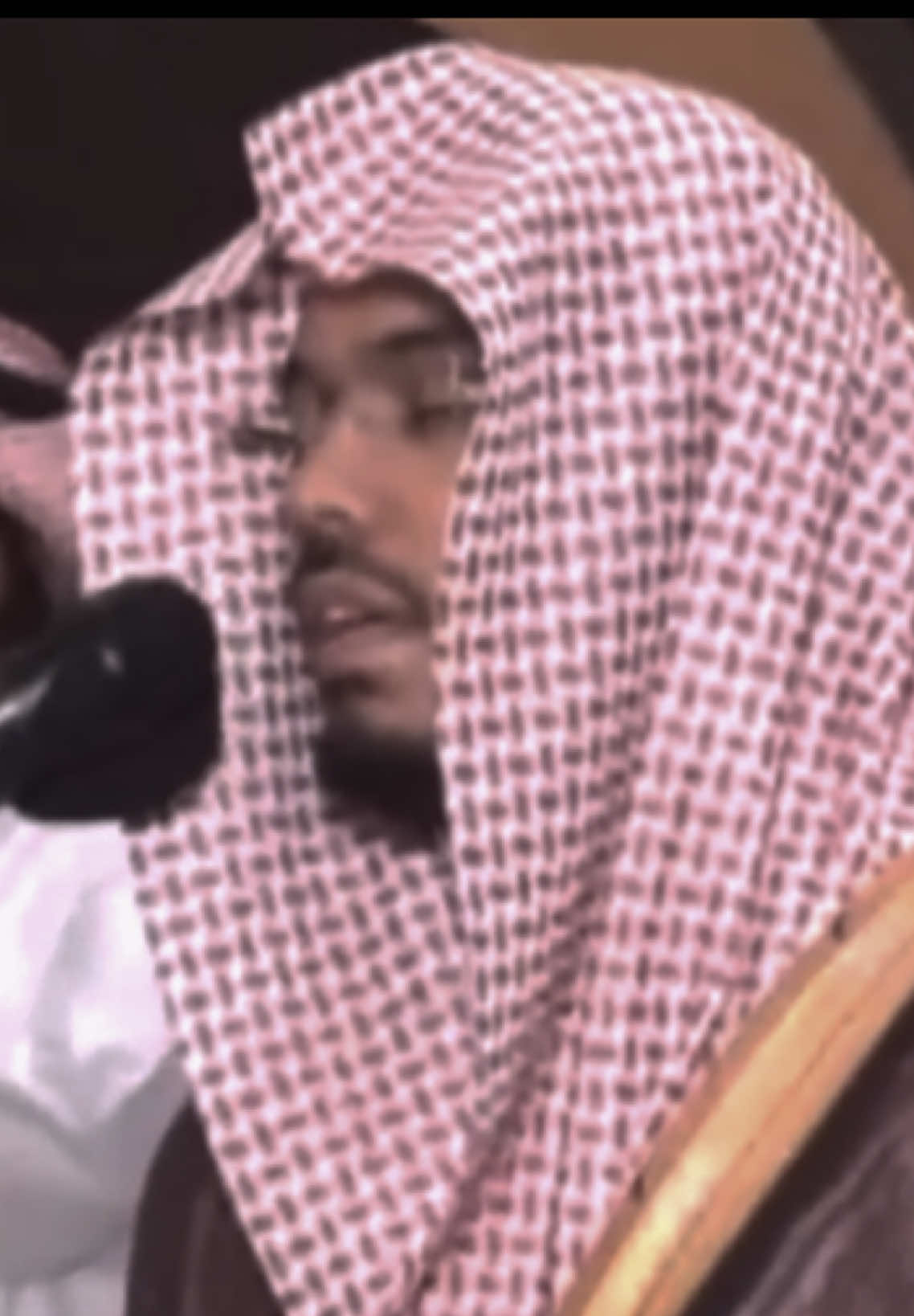 { يَازَكَرِيَّا إِنَّا نُبَشِّرُكَ بِغُلَامٍ اسْمُهُ يَحْيَى لَمْ نَجْعَلْ لَهُ مِنْ قَبْلُ سَمِيًّا } #ياسر_الدوسري #سورة_مريم #اكتب_شي_توجر_عليه #Quran #islamic_video  