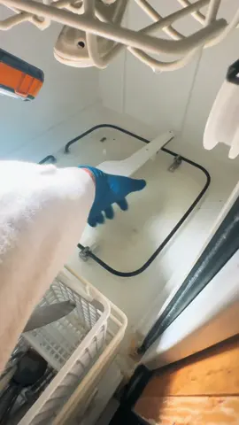 Dishwasher wasn’t draining… but now it runs like new 💧✨ Quick, clean fix for my client today. Need help with your appliances in LA? Send me a message 📩 #h#handymand#dishwasherrepairl#losangelesrepairh#homefixp#plumbingtipsh#handymanservicesk#kitchenfixb#beforeafterfixitfast