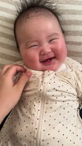 【生後123日目】 今日も1日よろしくね♪ #赤ちゃん #赤ちゃんのいる生活 #育児記録 #生後4ヶ月 