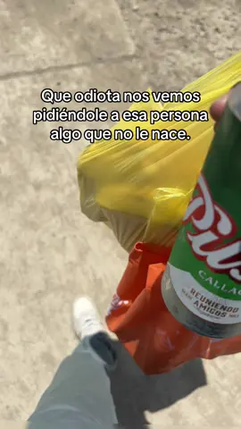 A veces caemos en ese vicio , #frases #parejas #foryoupage #fyp #viral 