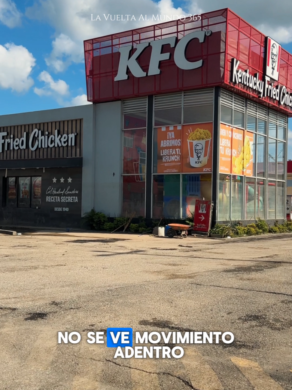 Hoy Visitamos el KFC (Kentucky Fried Chicken) POZA RICA a un mes de la INUNDACIÓN y así es como se ve! 😱 ¿Qué parte de Poza Rica te impactó más ver así después de la inundación? ¿Crees que pronto veremos estos lugares funcionar de nuevo? #kfc #kentucky #pozarica #inundacion #fuerzapozarica 