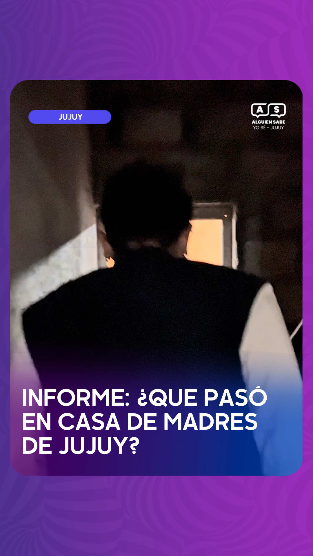 📢 HABLAMOS CON EL HIJO DEL “PERRO” SANTILLÁN SOBRE LO SUCEDIDO EN CASA DE MADRES 🎥🔥 Nuestro diario fue invitado especialmente para explicar lo que pasó en Casa de Madres, donde se registraron actos de violencia que quedaron filmados y donde varios señalaron que el hecho habría sido organizado por el Perro Santillán y su hijo. Pero hoy hicimos lo que había que hacer: hablamos directamente con su hijo, quien nos dio su versión completa de los hechos, desmintiendo algunas acusaciones y aclarando otras situaciones que no se vieron en los videos virales. 👉 ¿Qué dijo realmente? 👉 ¿Hubo una organización detrás o fue un conflicto que escaló? 👉 ¿Qué responde frente a las acusaciones? Mirá el video y enterate de todo lo que no se contó. Más info en www.alguiensabejujuy.com.ar #Jujuy #Noticias #CasaDeMadres #perrosantillán 