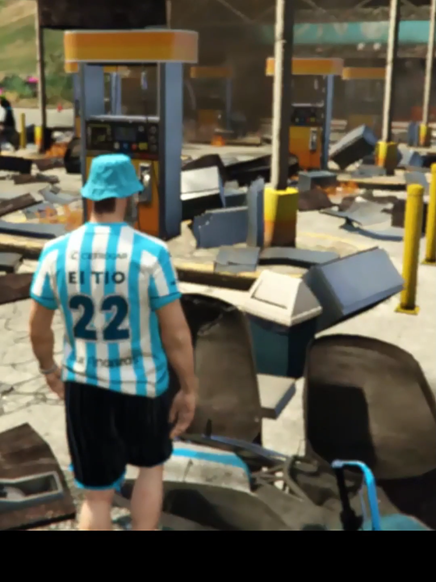 Como arruinar un rol serio y crashear la pc de todos en dos segundos.  Mentendeloquetequierodeci.. #gtavroleplay #gta5 #racingclub #oscarface #explosiones #risas @eltiook_ @maxiiiii.op @churry_rp @elagus_rc @elagusecundaria @delfinalizz @profeleogimenez