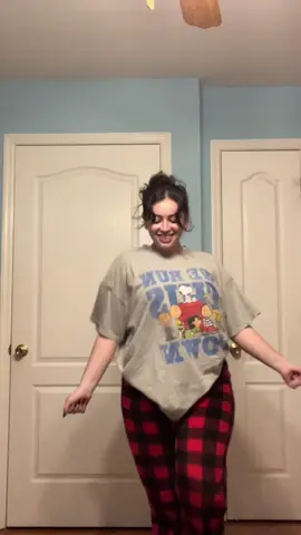 Replying to @Unknown I guess I will 🙄 @Toni Braxton #kaylanicole #hewasntmanenoughforme #tonibraxton #song #dance 