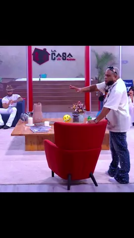 Nos matan a la fruta🤣#parati #lacasadealofoke #valka #lafruta 