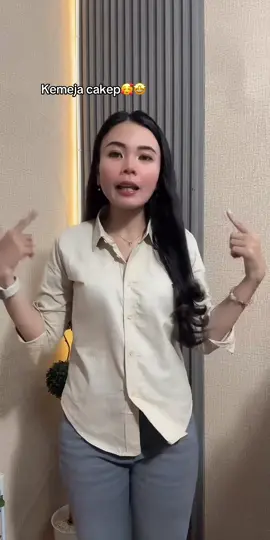 Kemeja favoritku😋 #kemeja #kemejawanita #kemejaslimfit 