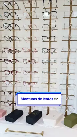 Hay monturas… y hay LAS monturas. 👓💖 Si buscás verte elegante, moderna y con personalidad, acá vas a encontrar la tuya✨ Pide el catálogo por Ig: zoeshop_bol  • • #lentesparamujer #lentes #monturasdegafas #viraltiktok #fyp 