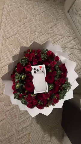 يدللني ويزيدني غرور وكل اللي على بالي على خشمه❣️💍.#اكسبلورررررررررررررررررررر 