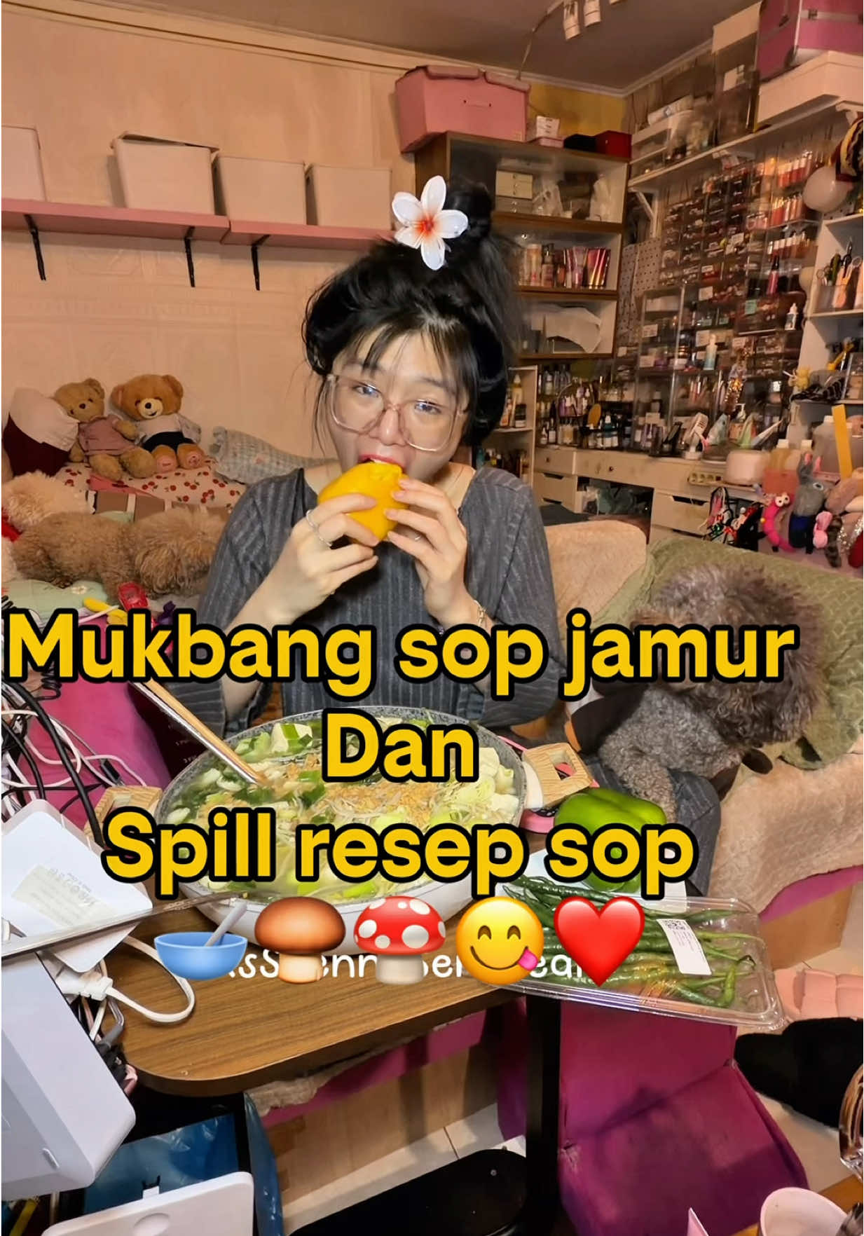 ~ #mukbang  SopJamur🍄🍄‍🟫  dan spill #resep sopJamur🍄🍄‍🟫~ Kakazenku sayang ini aku spill resepnya yaa. sorri agak lama yaaa spill resepnya 🥣🍄🥣😋🤤 #adayinmylife #makan #fyp 