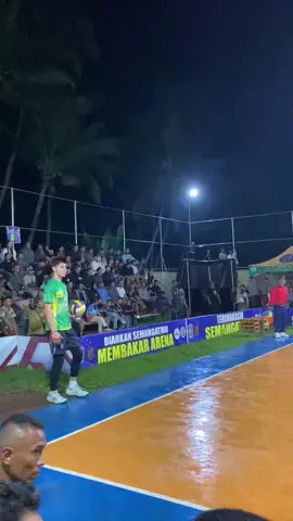 tingkah e onok ae terimakasih bapak@dedychristianto5 #fyp #dimassaputra #mustikatama_group #volijatim #volilumajang 