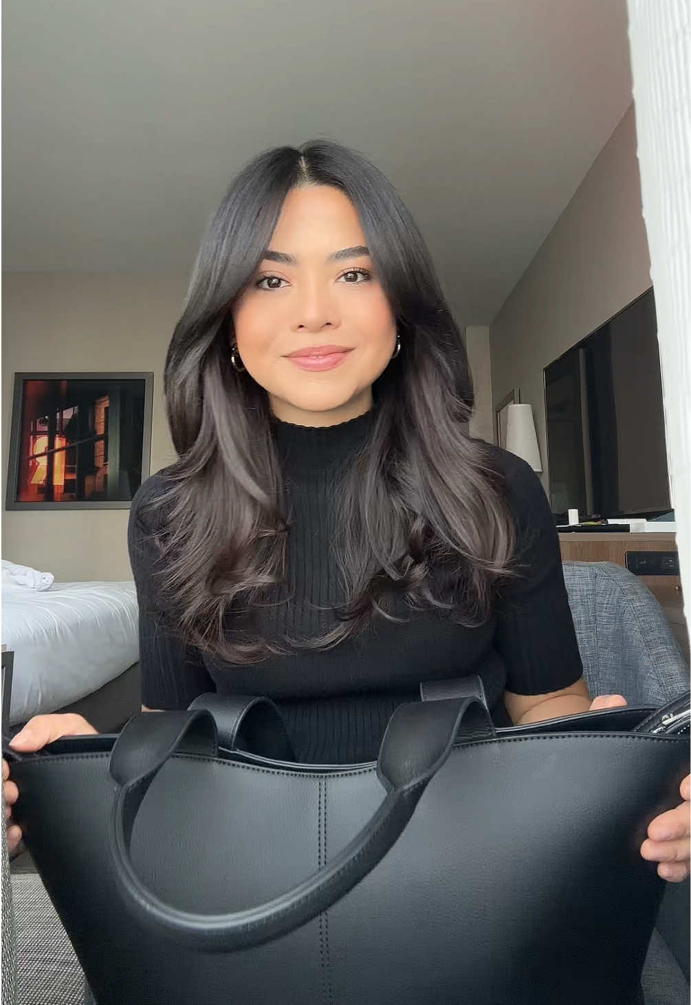 #whatsinmybag ft. @Freja NYC 