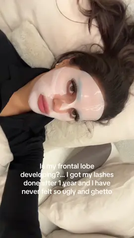 But the lash tech really did her magic and slayed them. But idk just very used to the clean look 