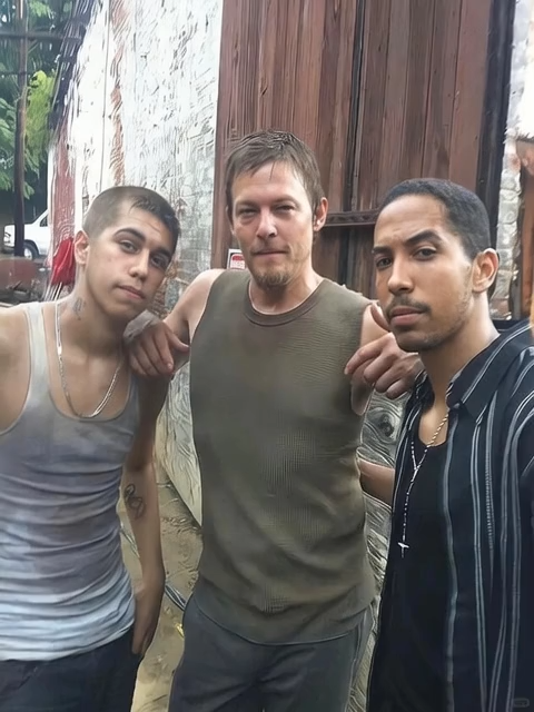 IRMÃO #michonnegrimes, #the walking dead lee #rickgrimes #twd #dark #carl