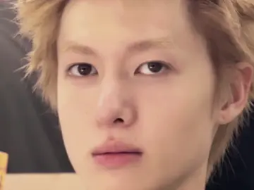 “不要爱世界上最美丽的人,而要爱那些让你的世界变得美丽的人