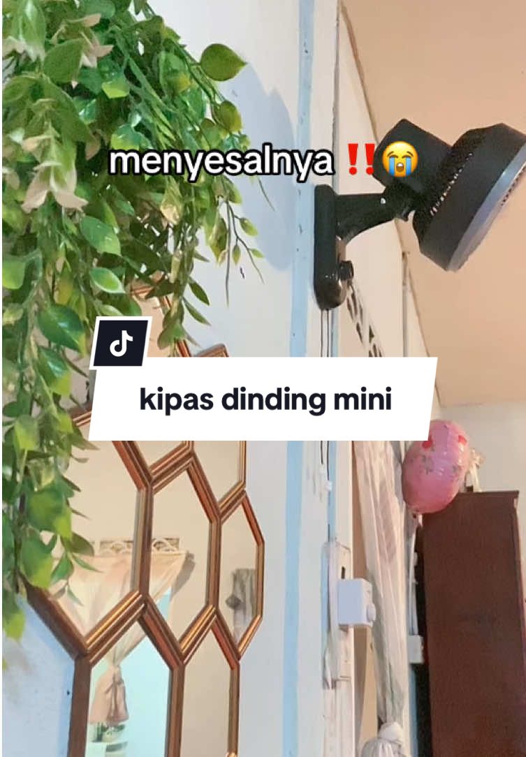 Kipas murah tapi angin mcm helikopter 🚁 Serius puas hati! Korang pon kena grab satu utk rumah korang  🛒✨ #kipasfooksung #kipas #kipasangin #kipasdindingmurah #kipasmini  