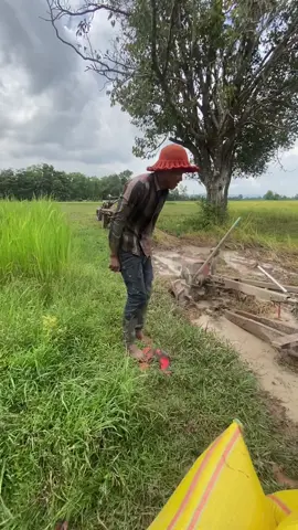 មុខមាត់គេម្នាក់នេះសមជាអ្នកក្លាហាន🤣🤣👍🏻