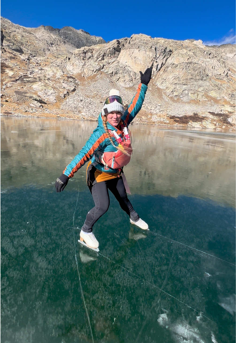 What a day! 😍 #wildice #IceSkating 